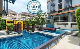 The Grass Serviced Suites